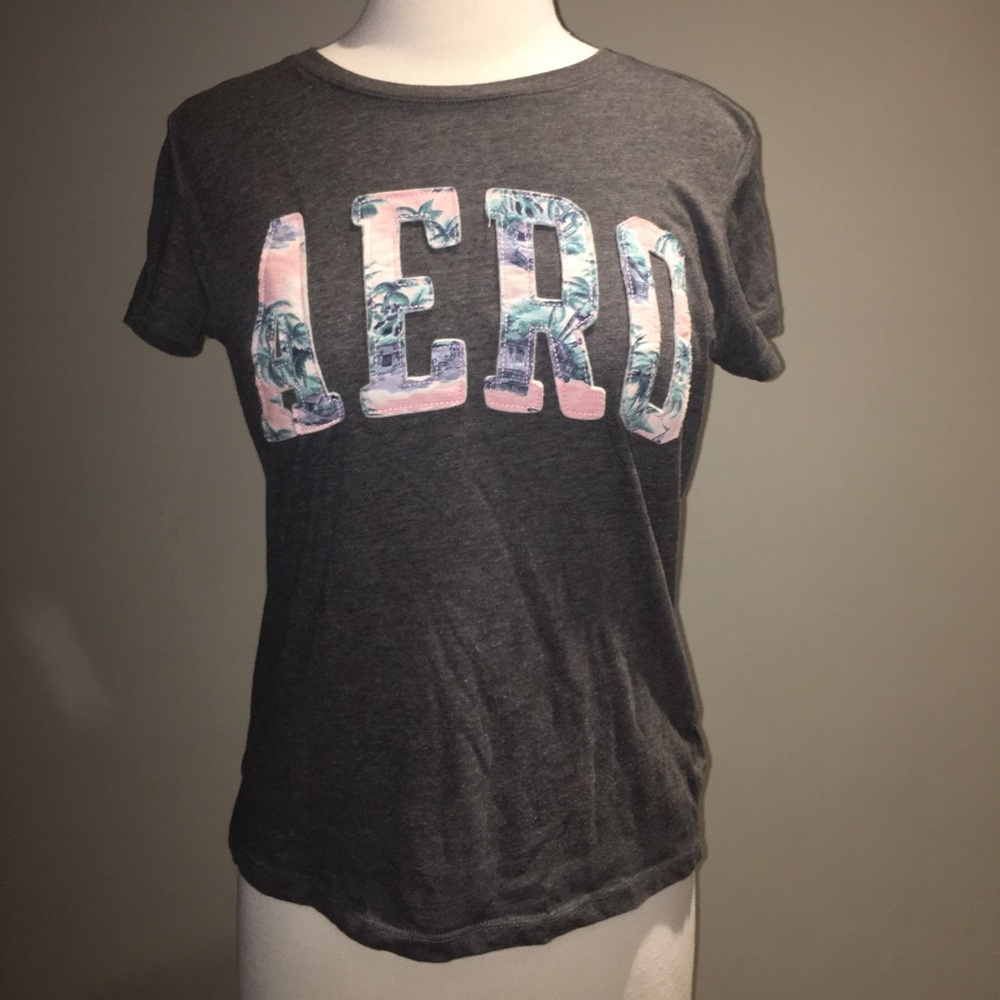 AEO grey tshirt size L